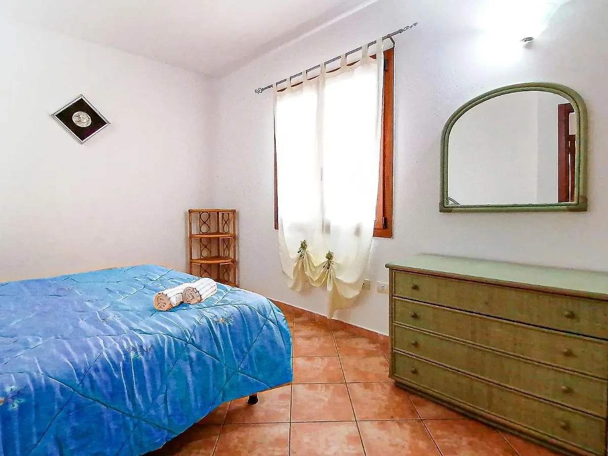 Mistral Apartments Santa Teresa Gallura Italy